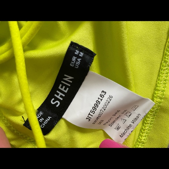 Crop Top - Picture 3 of 3